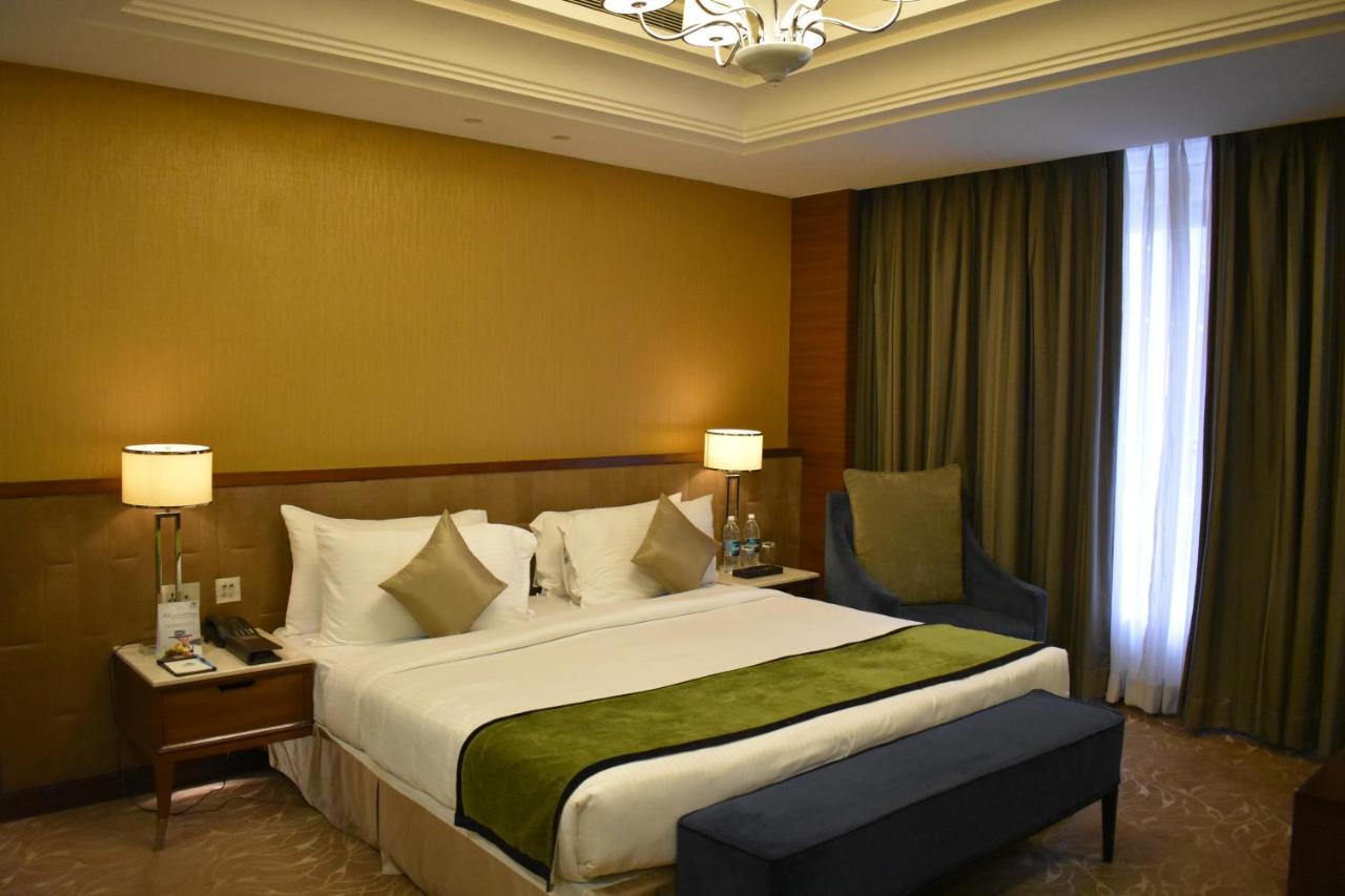 Hotel Sayaji Kolhapur Extérieur photo