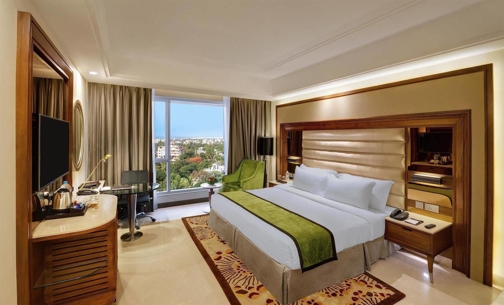 Hotel Sayaji Kolhapur Extérieur photo