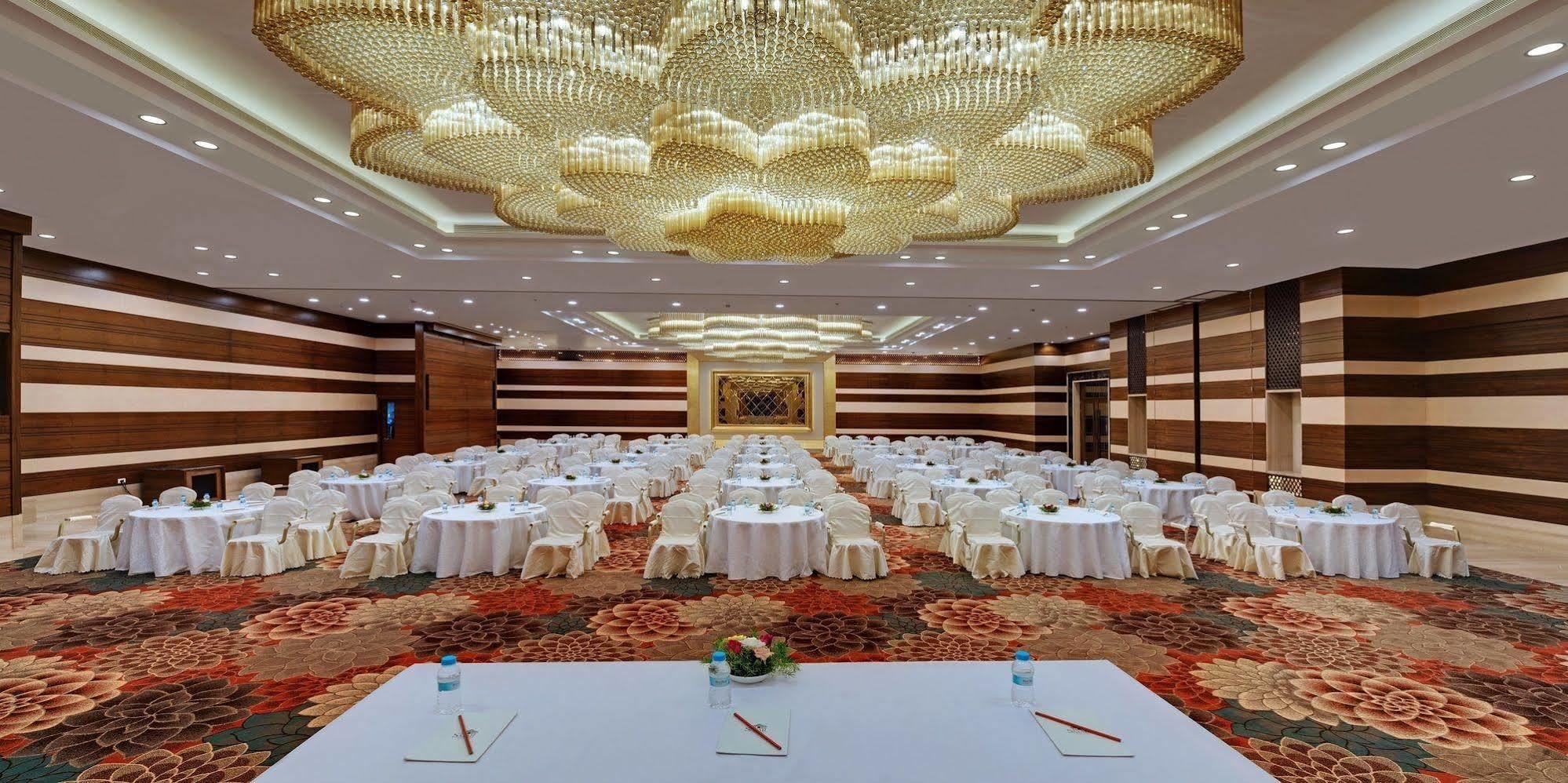 Hotel Sayaji Kolhapur Extérieur photo